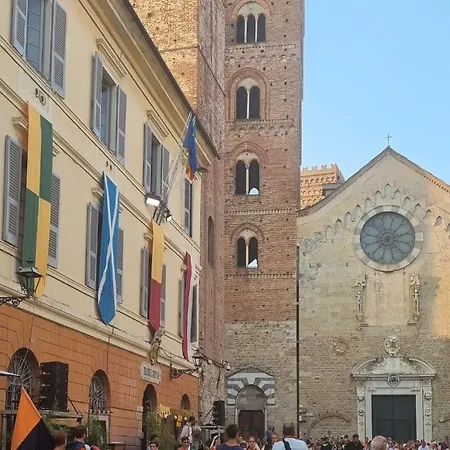 Di Margherita Bianca *
